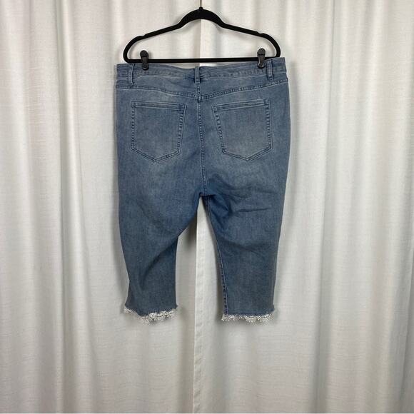 Lane Bryant Crochet Edge Mid Rise Pedal Pusher Jeans Sz.18 - Picture 10 of 15